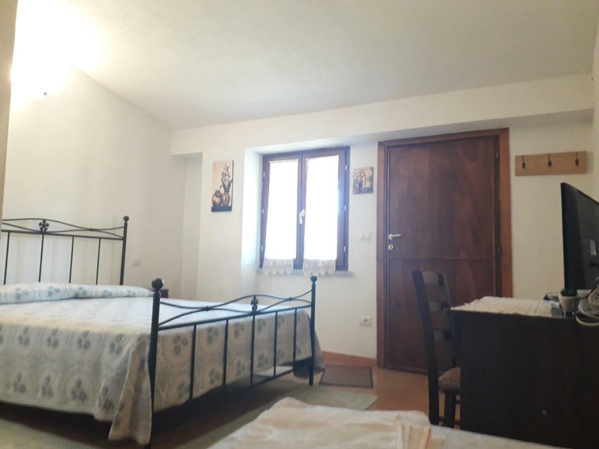 Agriturismo Sa E Padedda Mores 外观 照片